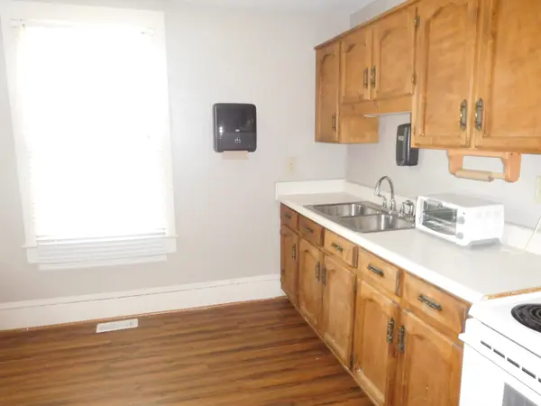 606 E O'Neal Street ST, Gaffney, SC 29340