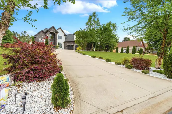 341 Country Oak Rd RD, Chesnee, SC 29323-9074