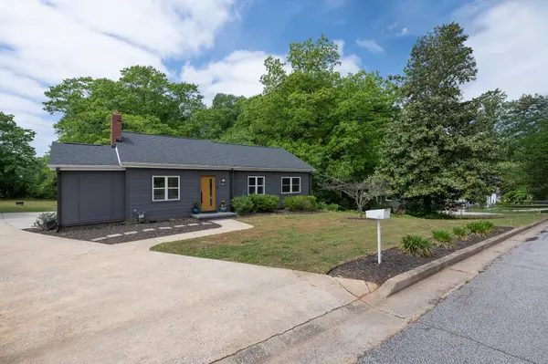 46 Briarcliff DR, Greenville, SC 29607