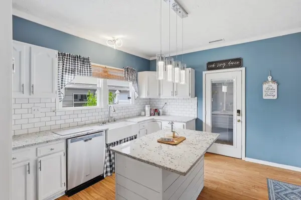 4 Front ST, Spartanburg, SC 29301