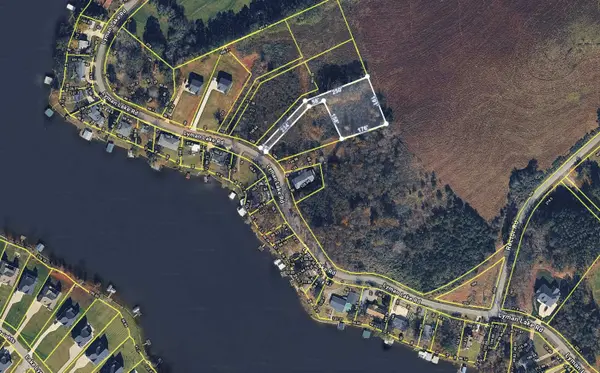 354 Lyman Lake RD, Lyman, SC 29365