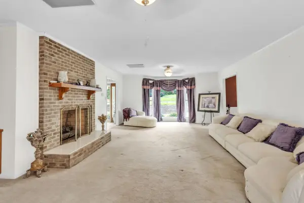 107 South Pointe CT, Moore, SC 29369