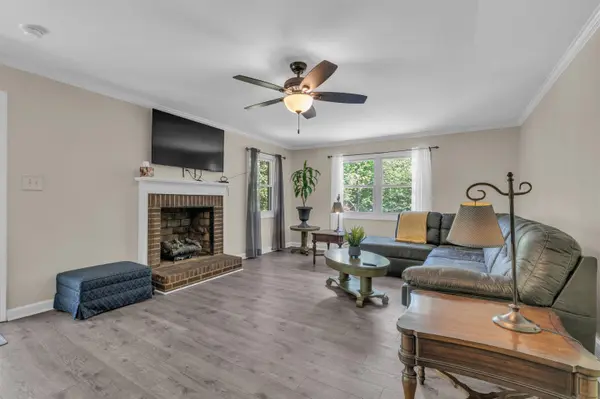 213 Nursery RD, Easley, SC 26940