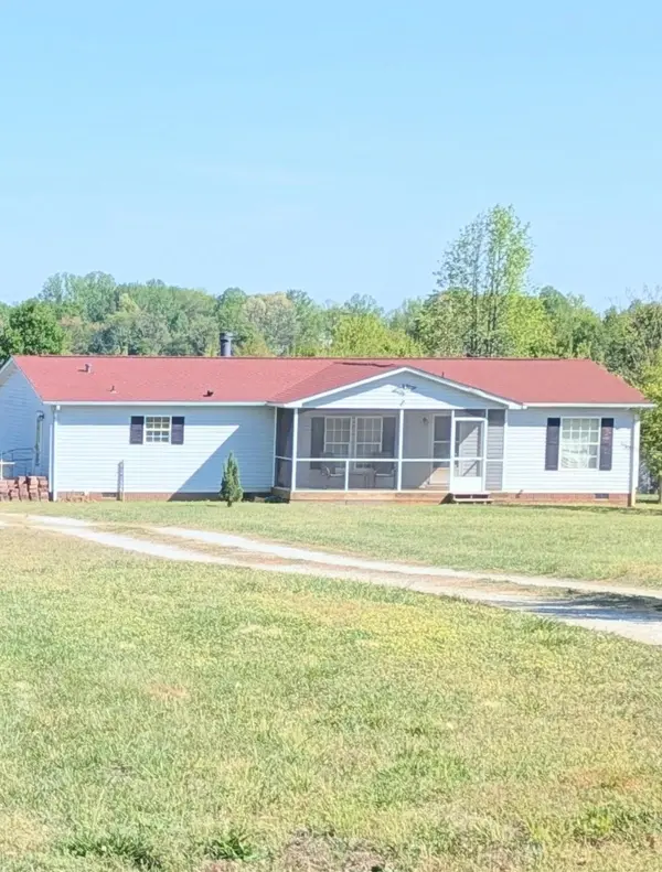 119 Overland Park Dr, Chesnee, SC 29323-8397
