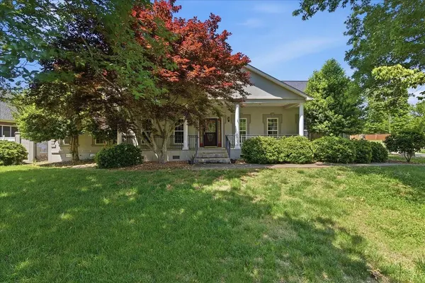 212 Watersedge DR, Boiling Springs, SC 29316