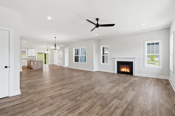 176 Mimosa RD, Inman, SC 29349