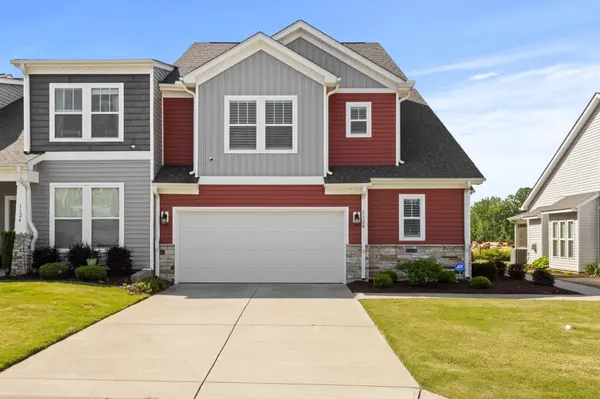 1120 Cobbler LN, Boiling Springs, SC 29316