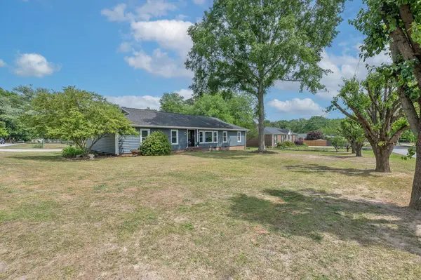 504 Cunningham RD, Taylors, SC 29687