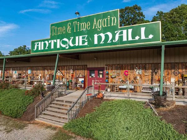 1385 Meadow Farm RD, Inman, SC 29349