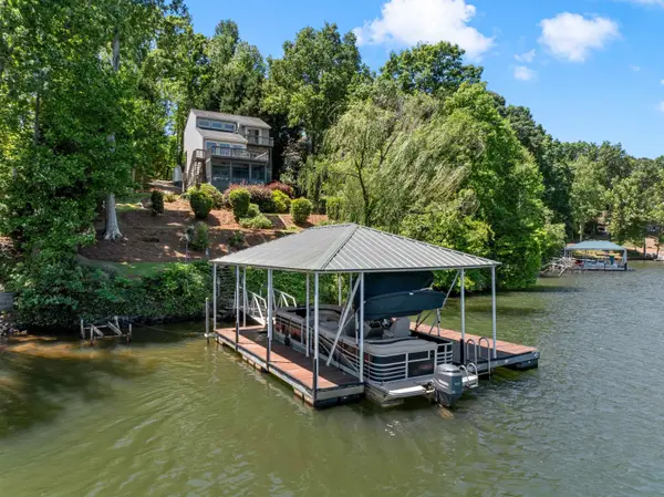 397 Lake RD, Inman, SC 29349
