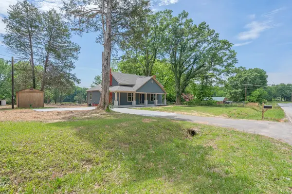 1655 Old Switzer RD, Moore, SC 29369