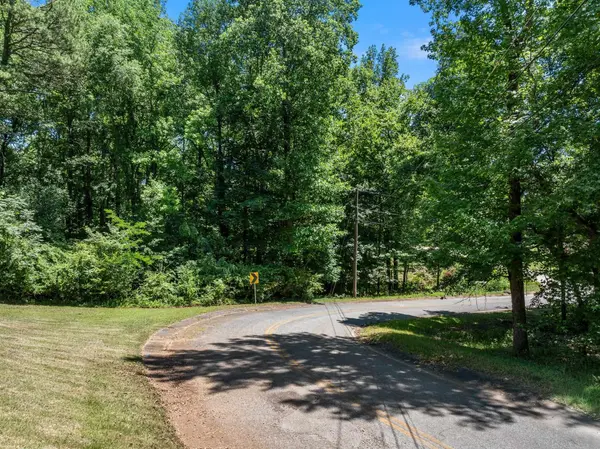 407 Palmetto DR, Greer, SC 29651