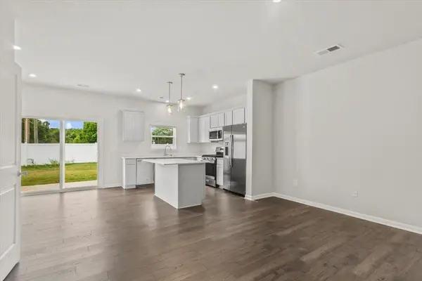 196 Randwick LN, Greer, SC 29651