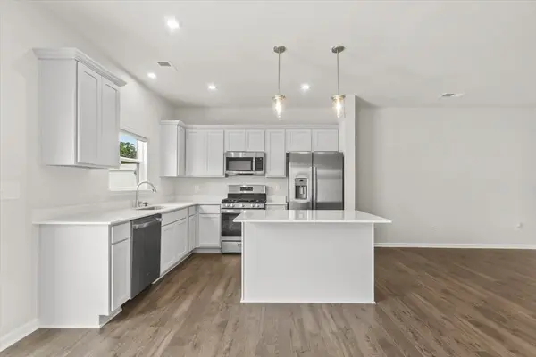 181 Randwick LN, Greer, SC 29651