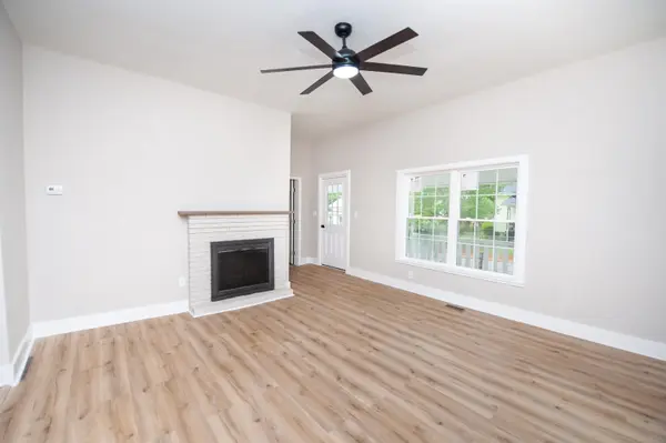 41 2nd ST, Greenville, SC 29611