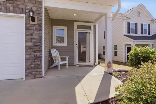 712 Hayden LN, Inman, SC 29349
