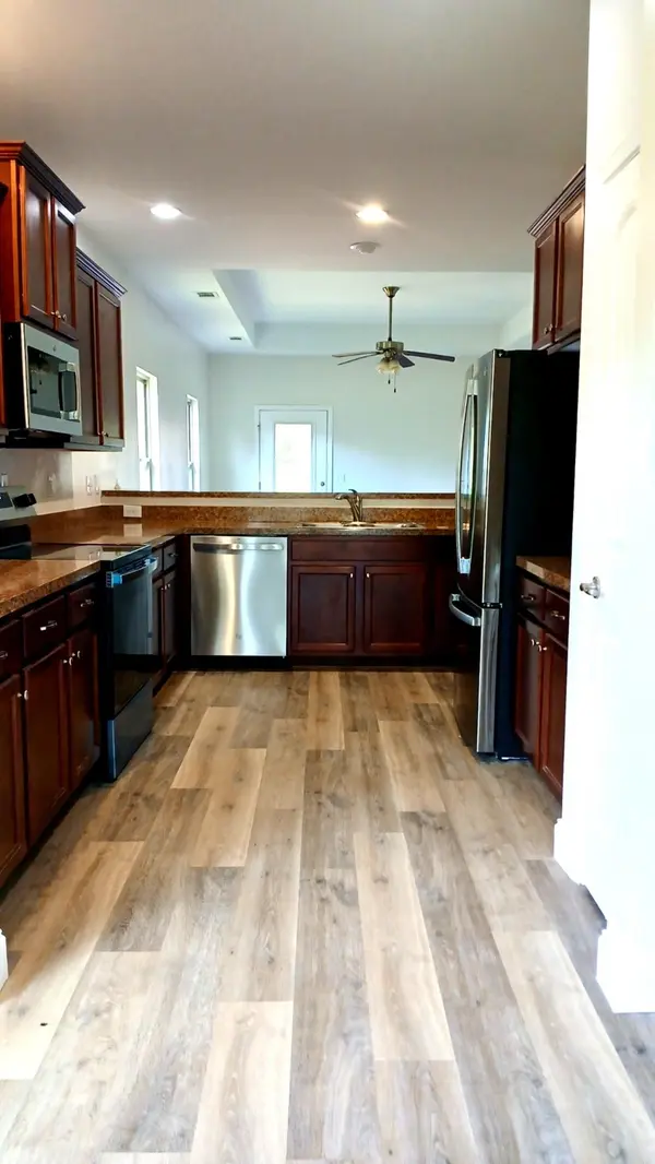 533 E Heatherstone LN, Roebuck, SC 29376