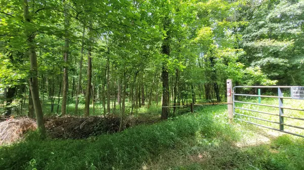 Woodshire DR, Boiling Springs, SC 29316