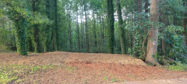 Woodshire DR, Boiling Springs, SC 29316