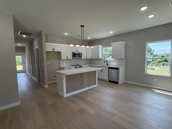 326 Minkum Rd, Gaffney, SC 29340
