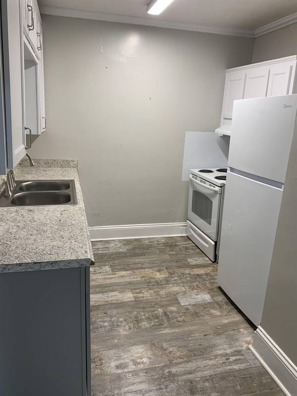 900 S Limestone Street ST, Gaffney, SC 29340