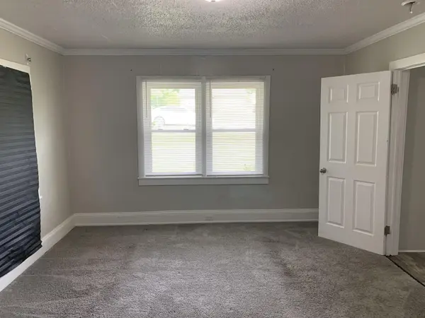 900 S Limestone Street ST, Gaffney, SC 29340