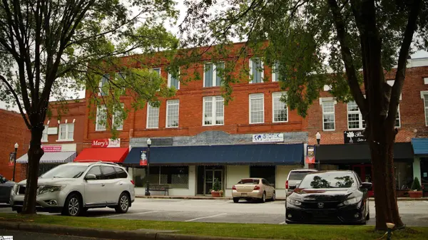 222 City Square, Belton, SC 29627