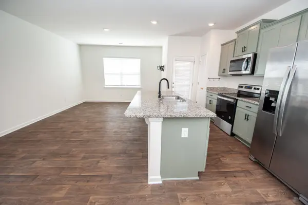 1552 Katherine CT, Boiling Springs, SC 29316