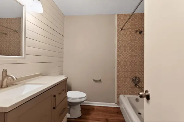 308 Willow Oaks Dr DR, Spartanburg, SC 29301