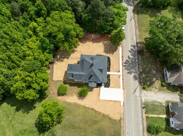 444 W Peachtree ST, Woodruff, SC 29388