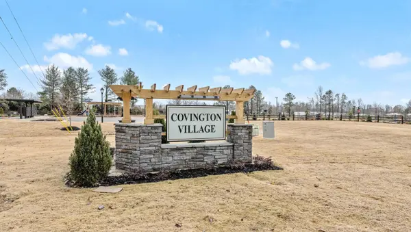 822 Embark CIR, Greer, SC 29651