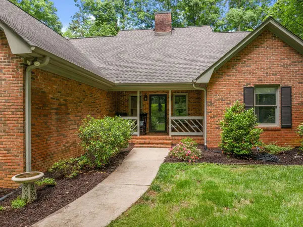 14 Mockingbird Ct, Spartanburg, SC 29307