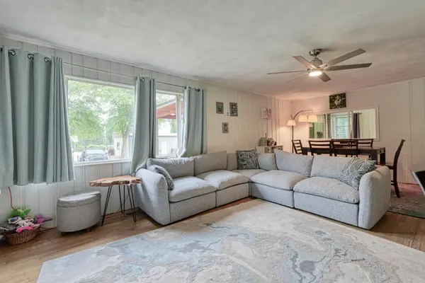 1504 E Rutherford ST, Landrum, SC 29356