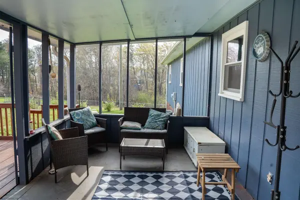 155 Coastline DR, Inman, SC 29349