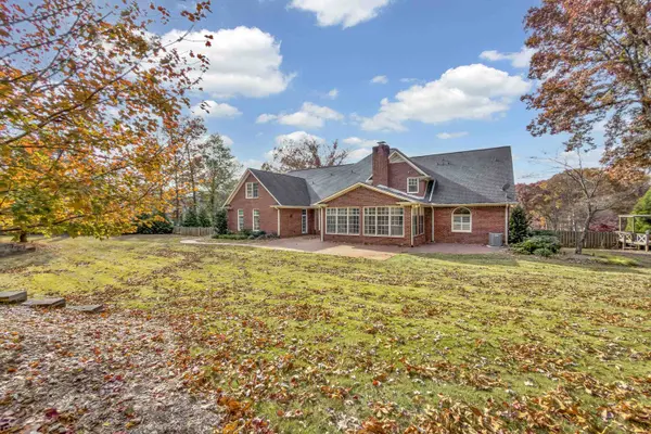 111 W Woodglen RD, Spartanburg, SC 29301