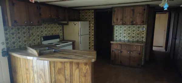 277 Hub Greer Road, Chesnee, SC 29323
