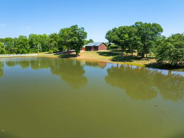 425 Cooper Bridge RD, Woodruff, SC 29388