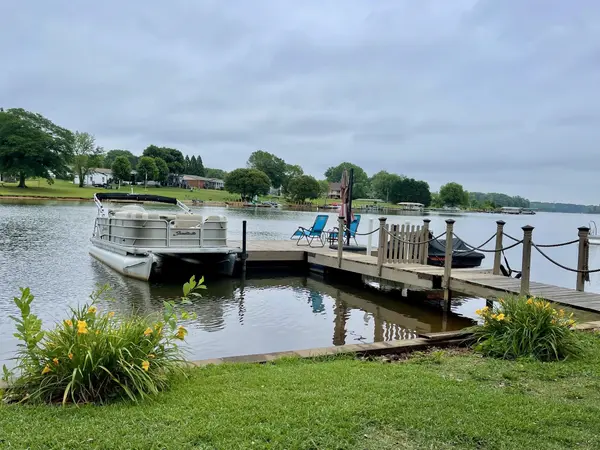 155 Lakeview DR, Inman, SC 29349