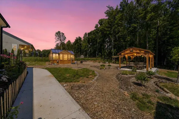 225 Patch DR, Spartanburg, SC 29302