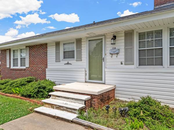 114 Hillcrest DR, Union, SC 29379