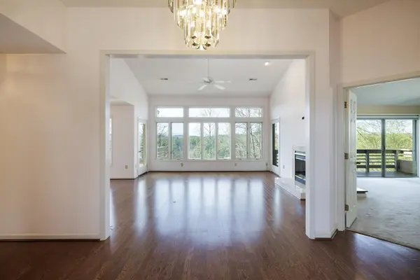 47 Gulf Stream LN, Salem, SC 29676