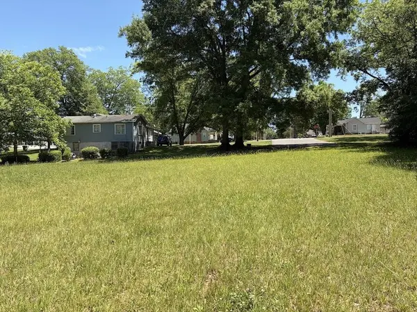 510 Race St, Gaffney, SC 29341