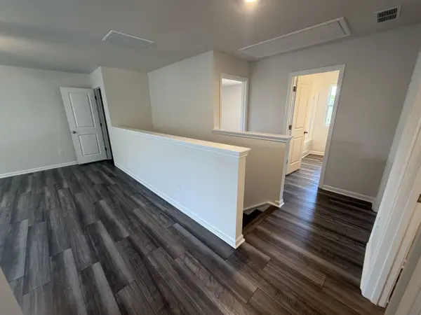 12196 Lansbury DR, Inman, SC 29349