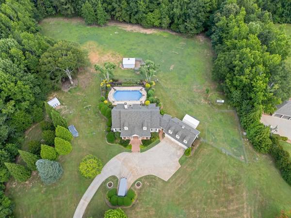 340 Harrison RD, Roebuck, SC 29376