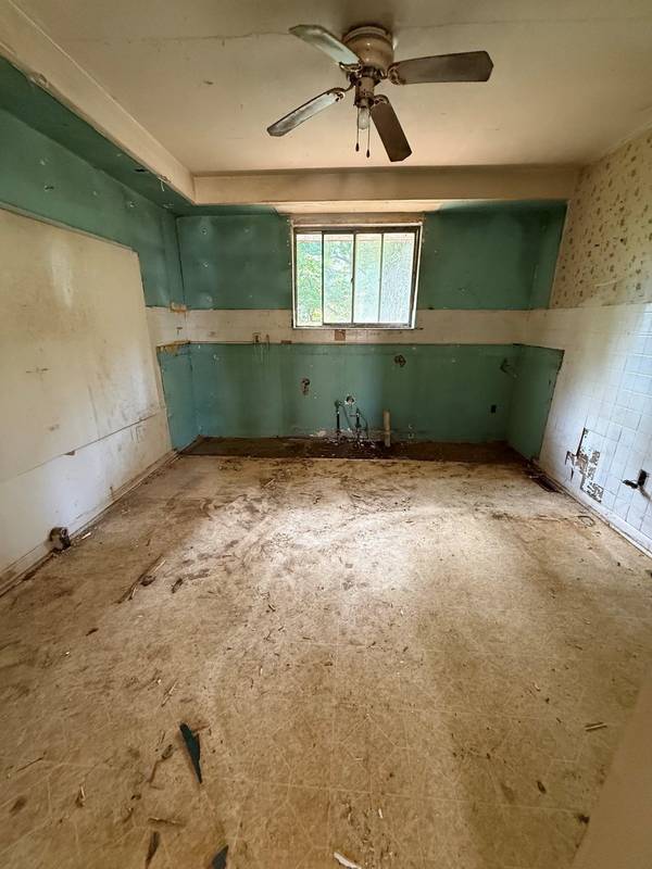 612 Overhill CIR, Spartanburg, SC 29303