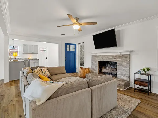 108 Churchill AVE, Greer, SC 29651