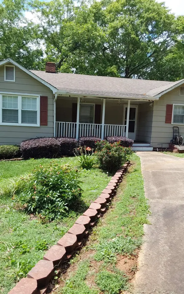 216 W Claremont ST, Gaffney, SC 29341