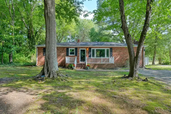 110 Chapman CIR, Spartanburg, SC 29307
