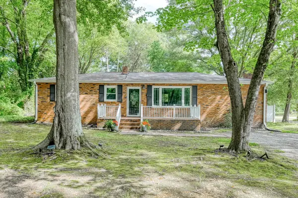 110 Chapman CIR, Spartanburg, SC 29307