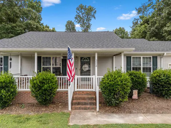 324 Corey DR, Inman, SC 29349